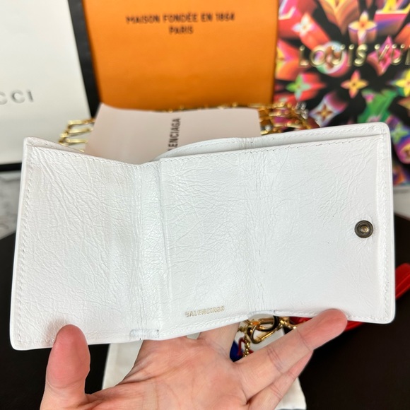 BALENCIAGA Graffiti leather compact wallet wristlet with keychain charm - Picture 6 of 14